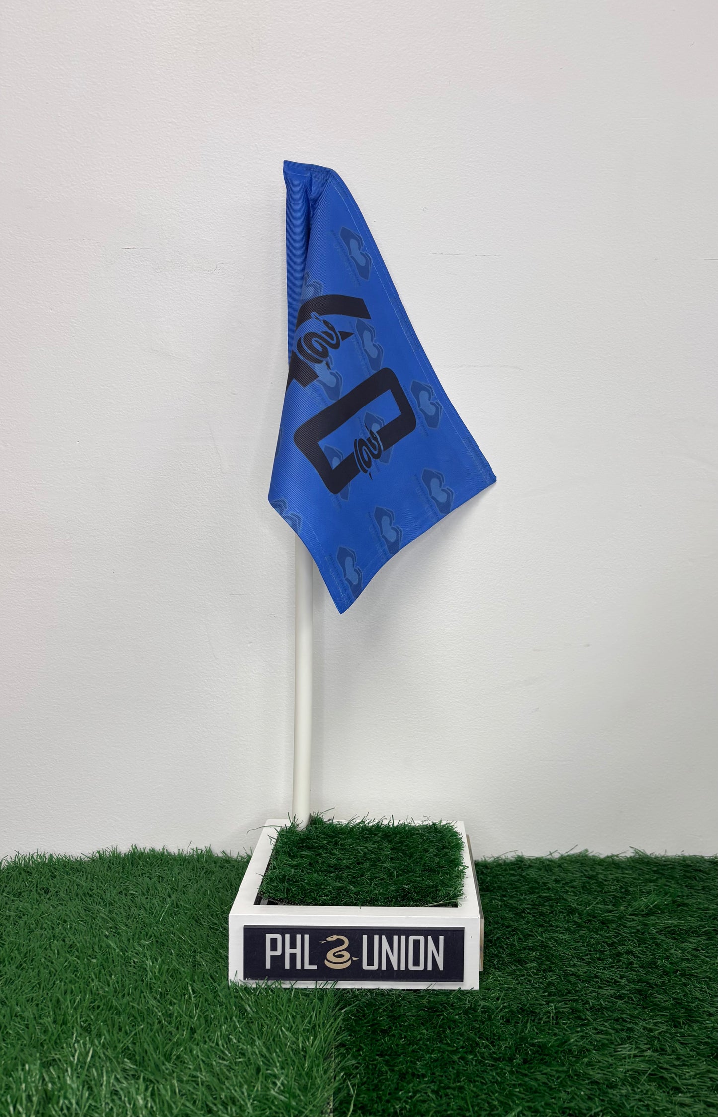 Custom WinZig Corner Flag+Base